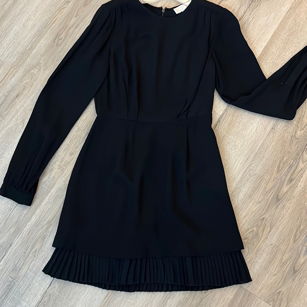 Classic LBD crepe with hem details